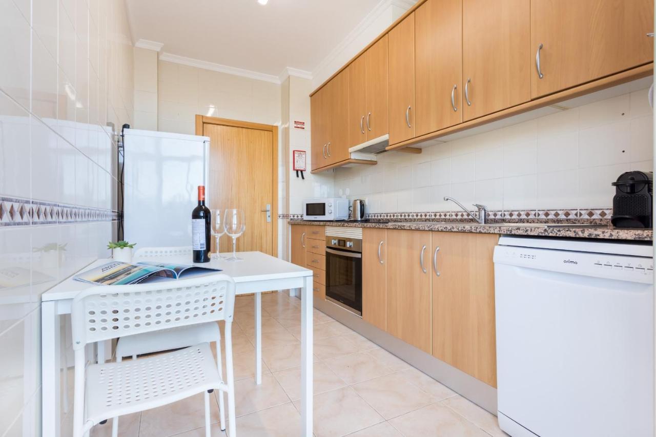 Pedros Apartment By Seewest Lagos Bagian luar foto