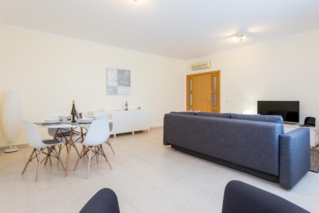 Pedros Apartment By Seewest Lagos Bagian luar foto