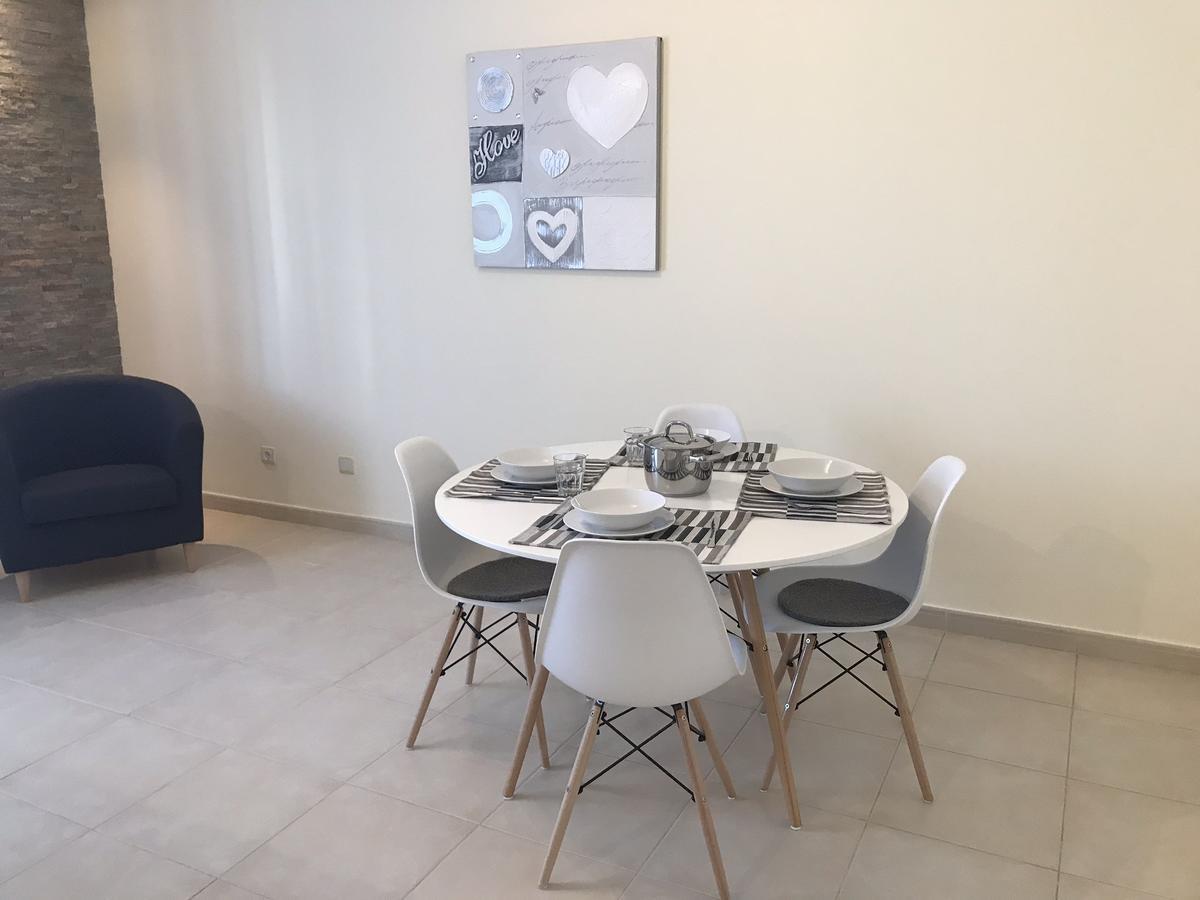 Pedros Apartment By Seewest Lagos Bagian luar foto