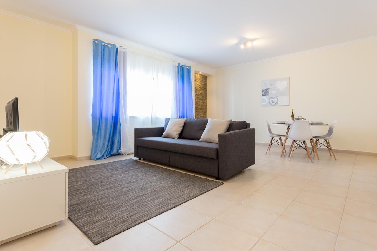 Pedros Apartment By Seewest Lagos Bagian luar foto
