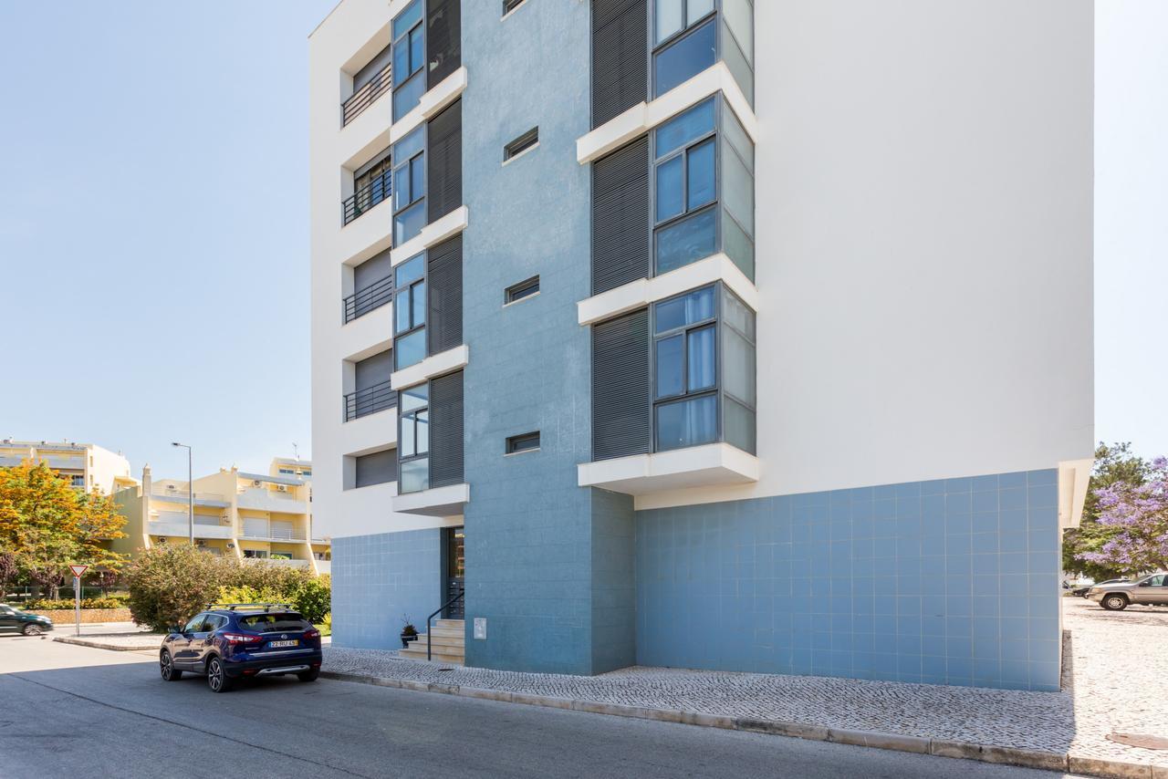 Pedros Apartment By Seewest Lagos Bagian luar foto