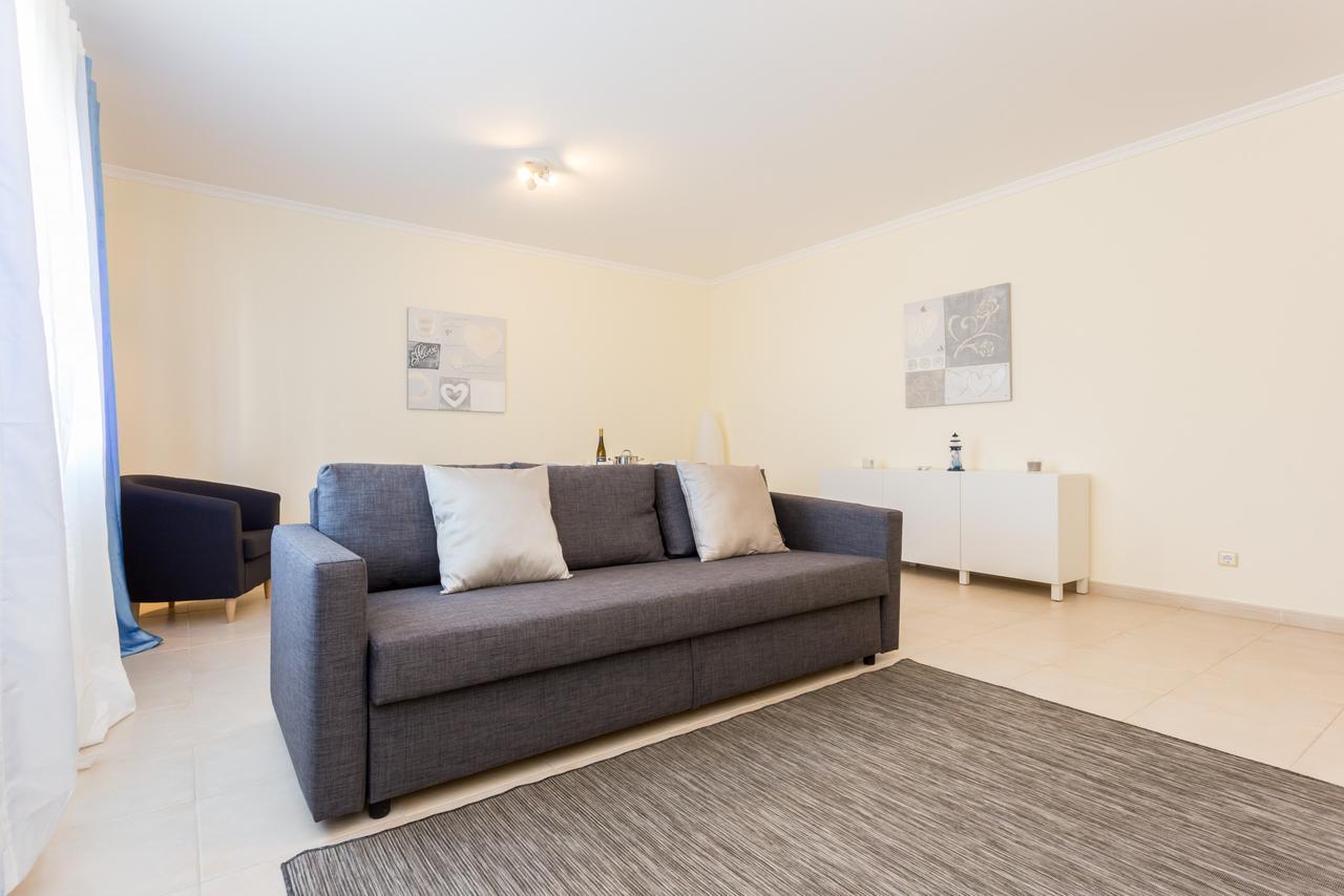 Pedros Apartment By Seewest Lagos Bagian luar foto